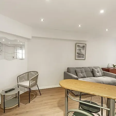 Apartmán Cosy Et Fonctionnel 10e